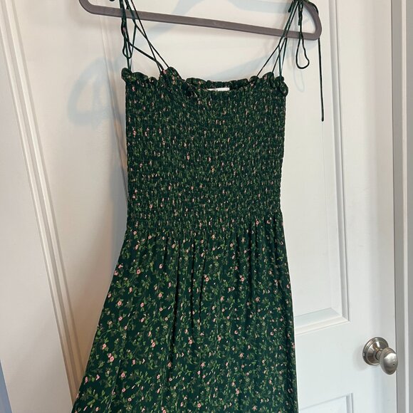 Reformation - Picture 4 of 9